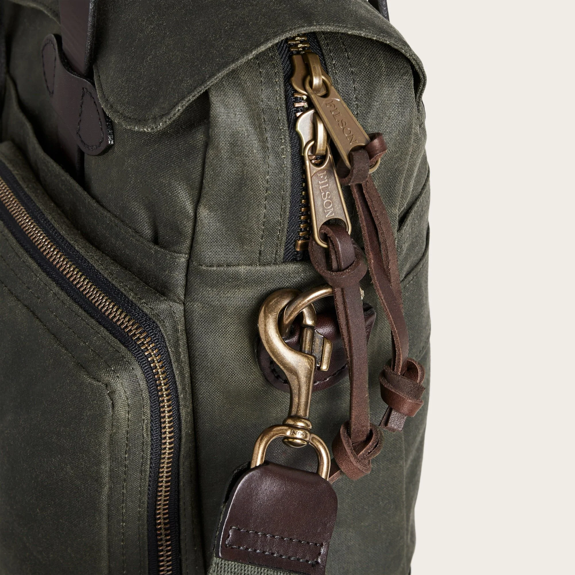 24 HOUR TIN CLOTH BRIEFCASE - Image 6