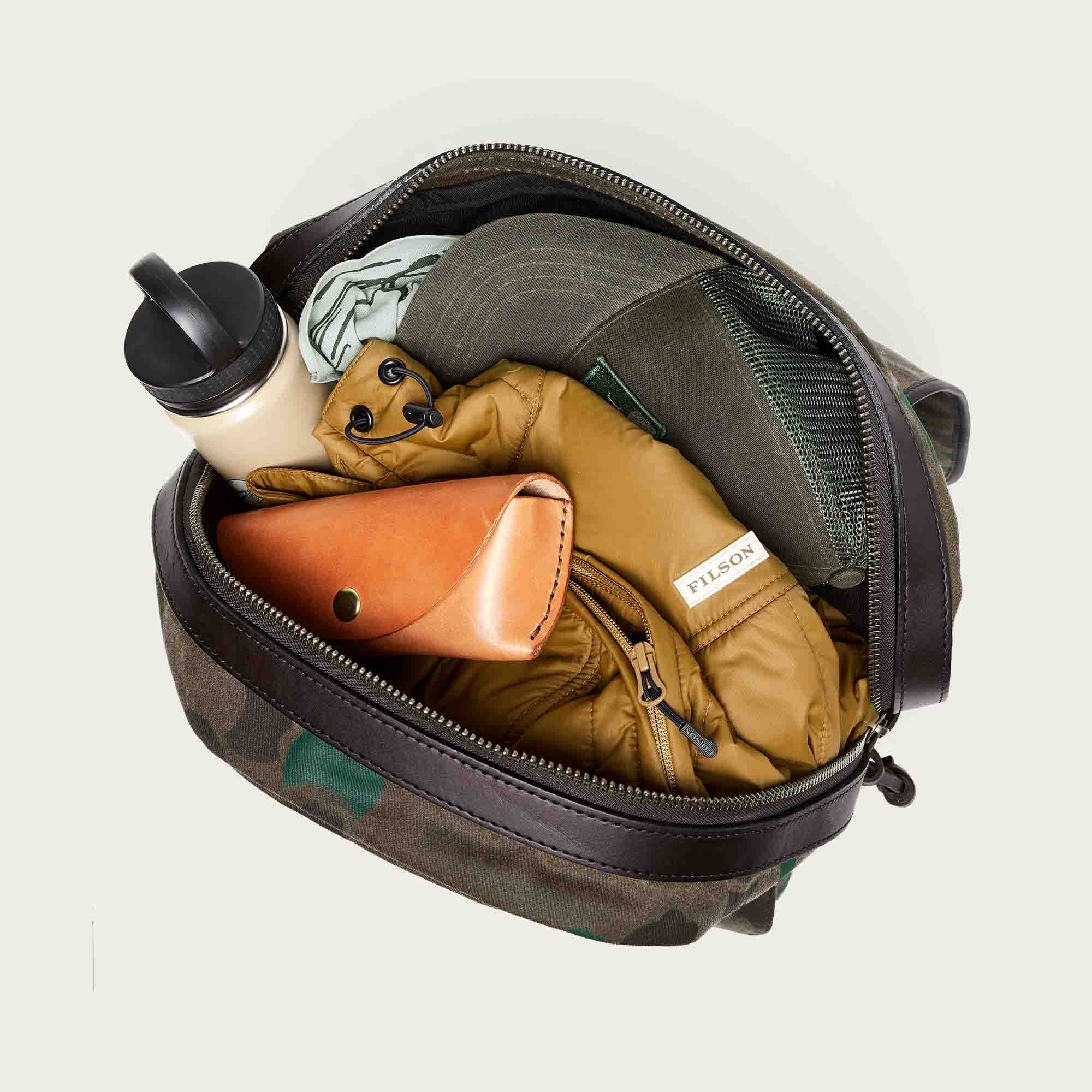 LARGE WAXED RUGGED TWILL RUCKSACK - Image 4