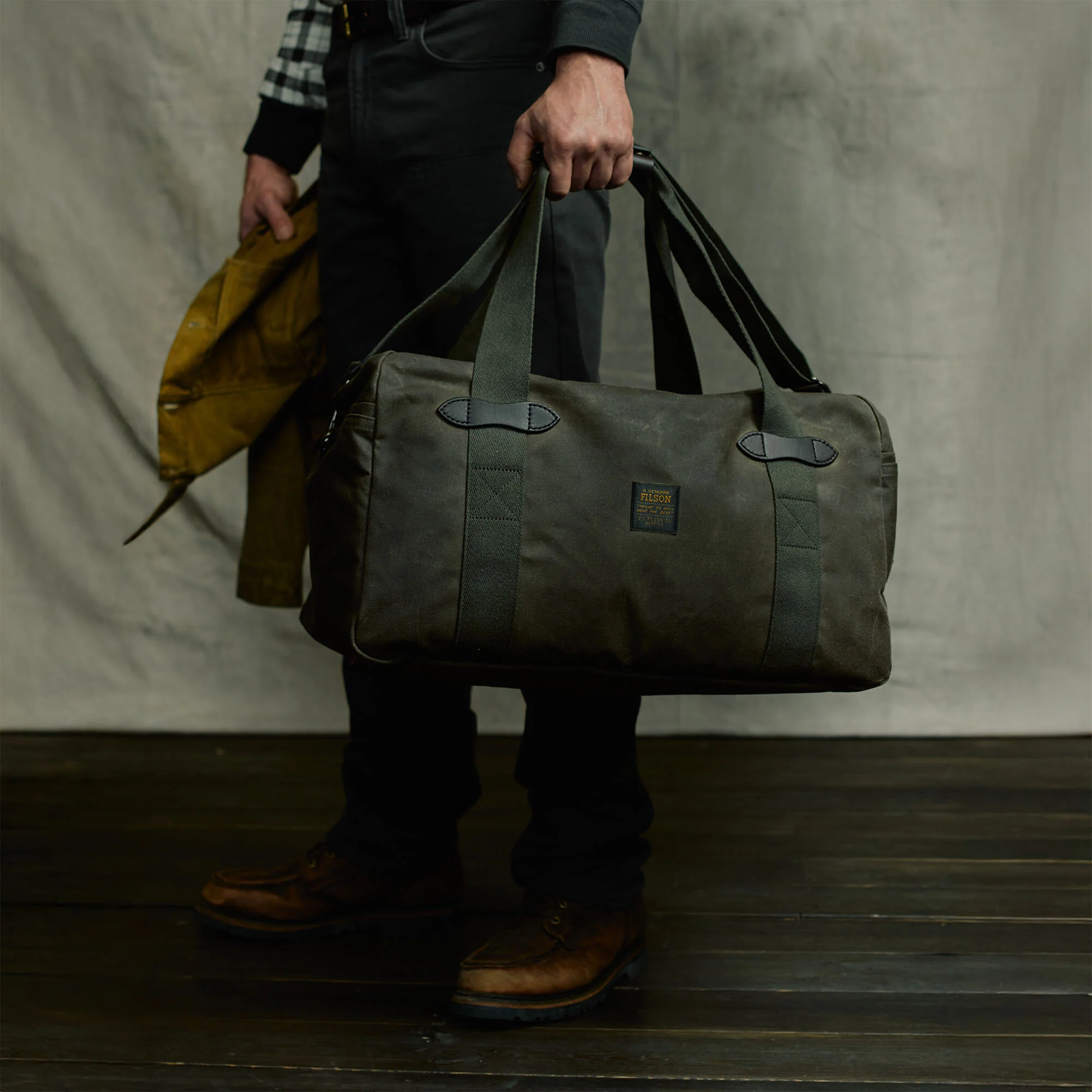 Tin Cloth Medium Duffle Bag - Image 7