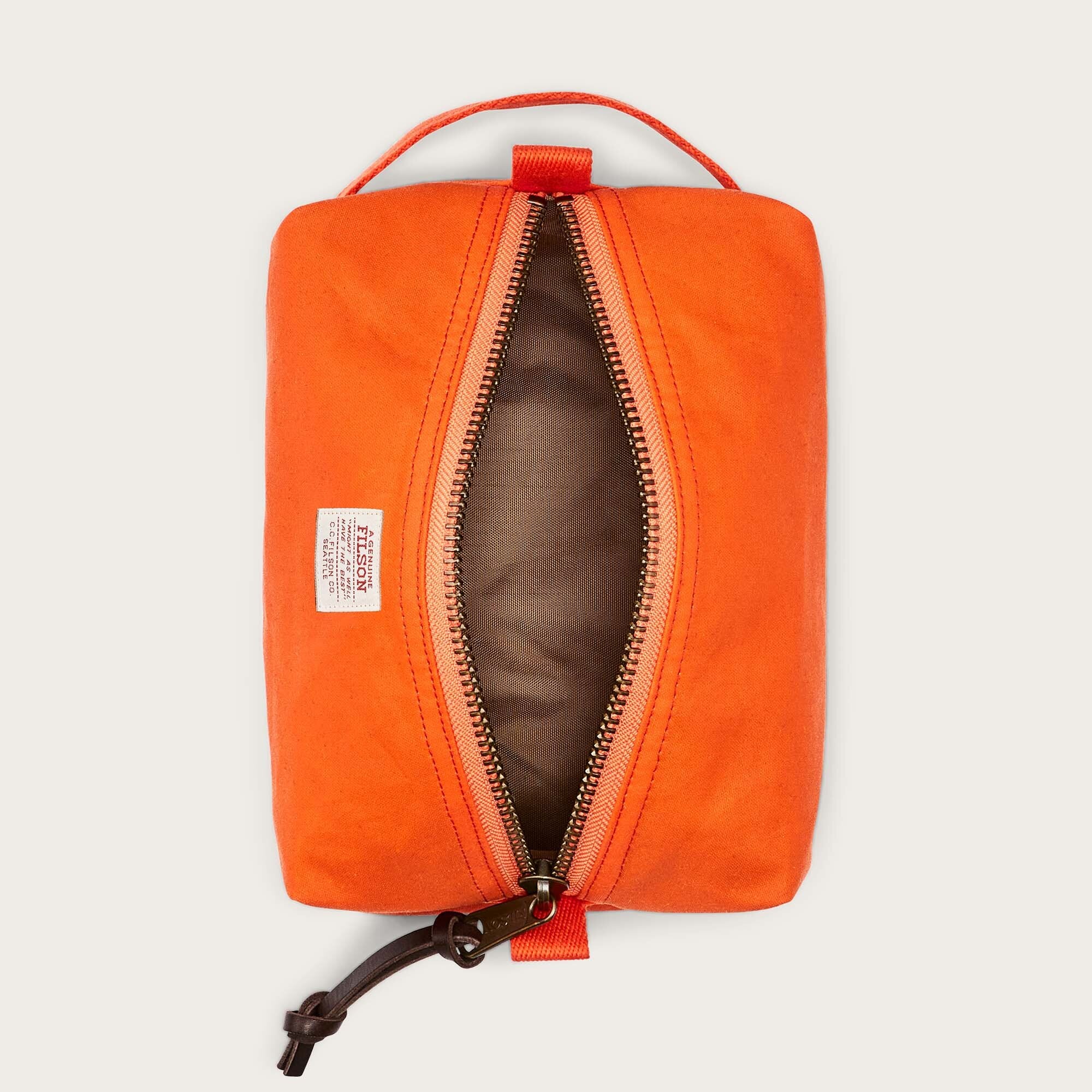 TIN CLOTH TRAVEL KIT - Image 4