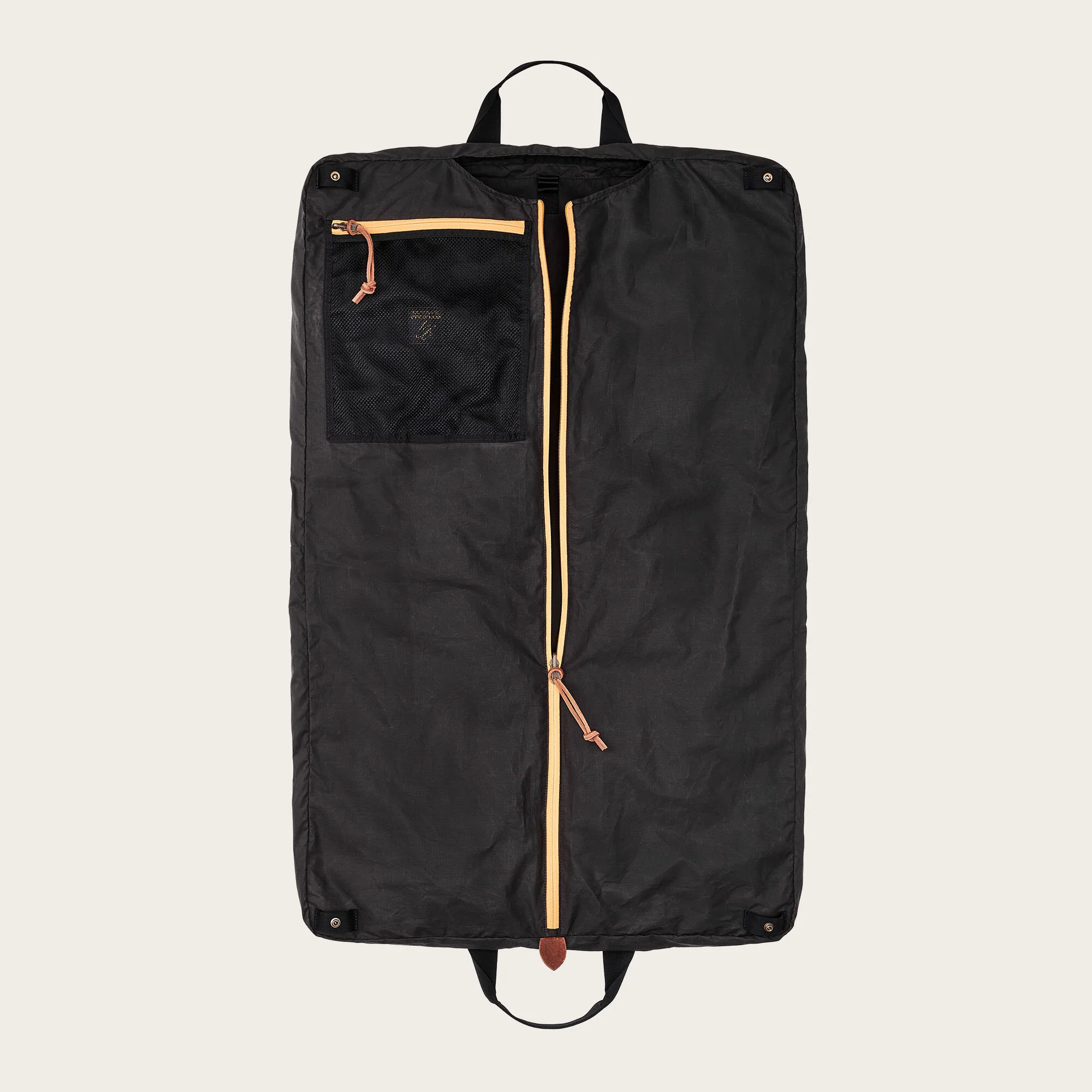 TRAVELLER SUIT COVER - Image 2