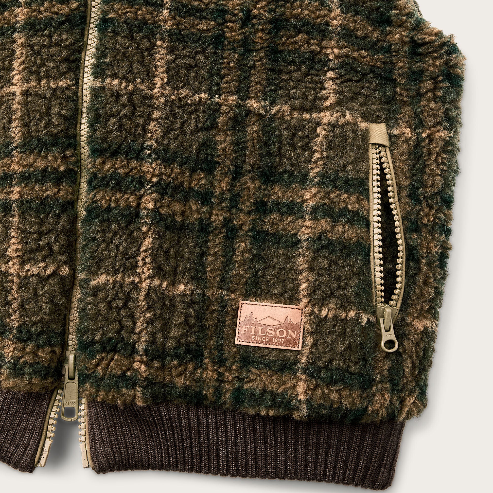 WOMEN’S REVERSIBLE WOOLY FLEECE VEST - Image 6