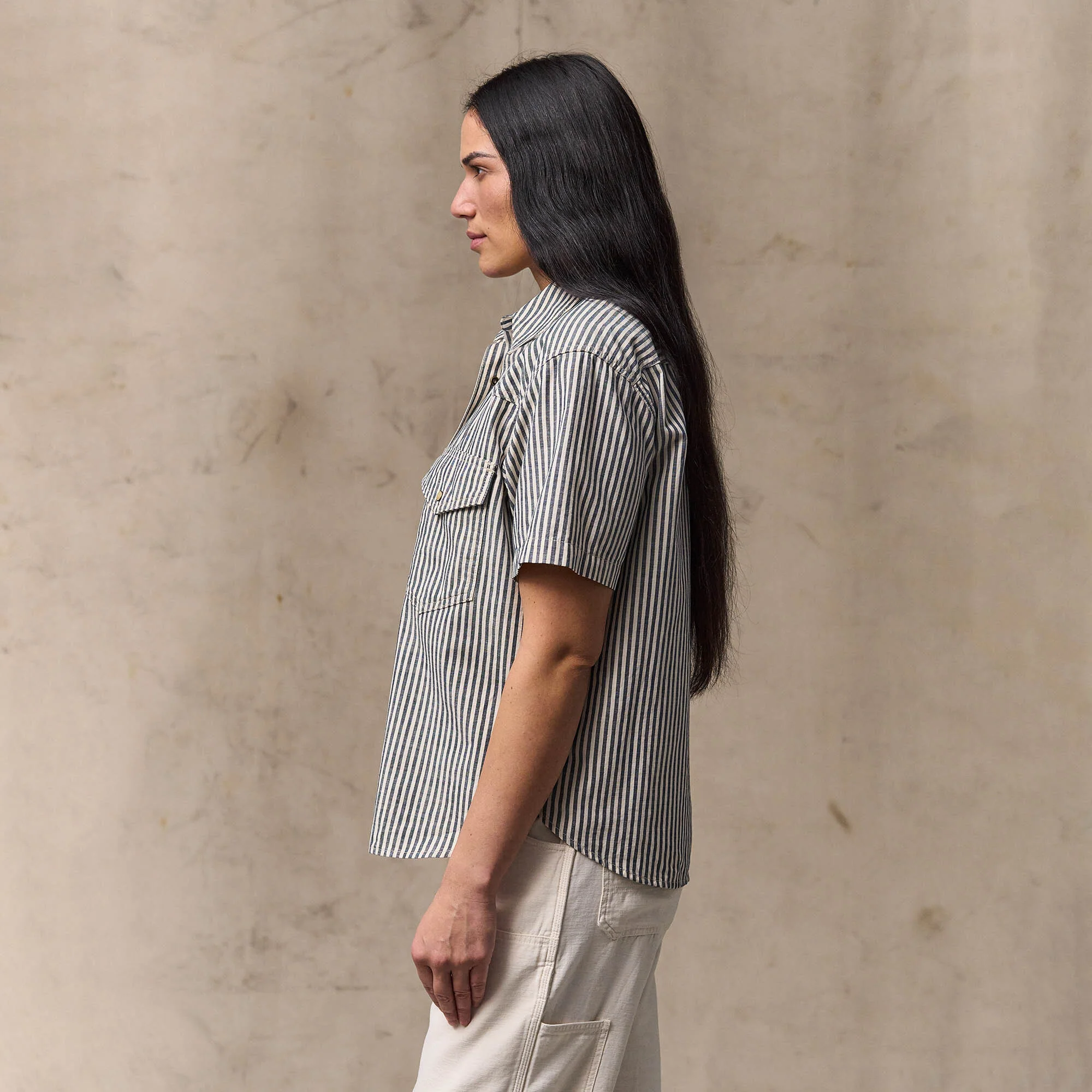 WOMEN'S SHORT SLEEVE CHAMBRAY WESTERN SHIRT - Image 7