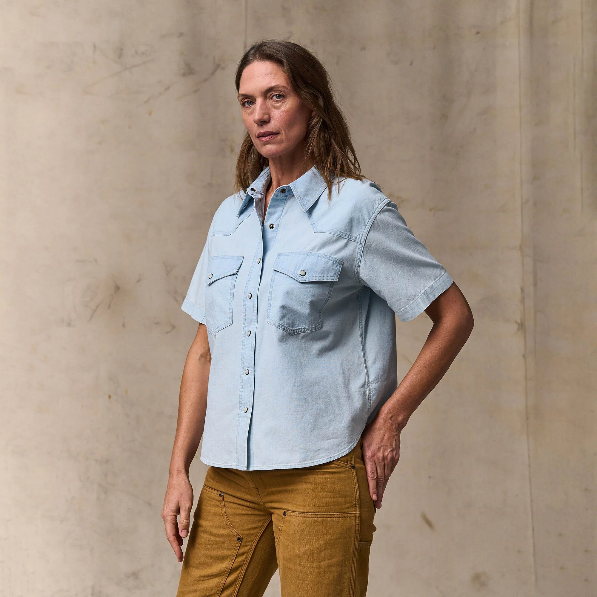 WOMEN'S SHORT SLEEVE CHAMBRAY WESTERN SHIRT - Image 8