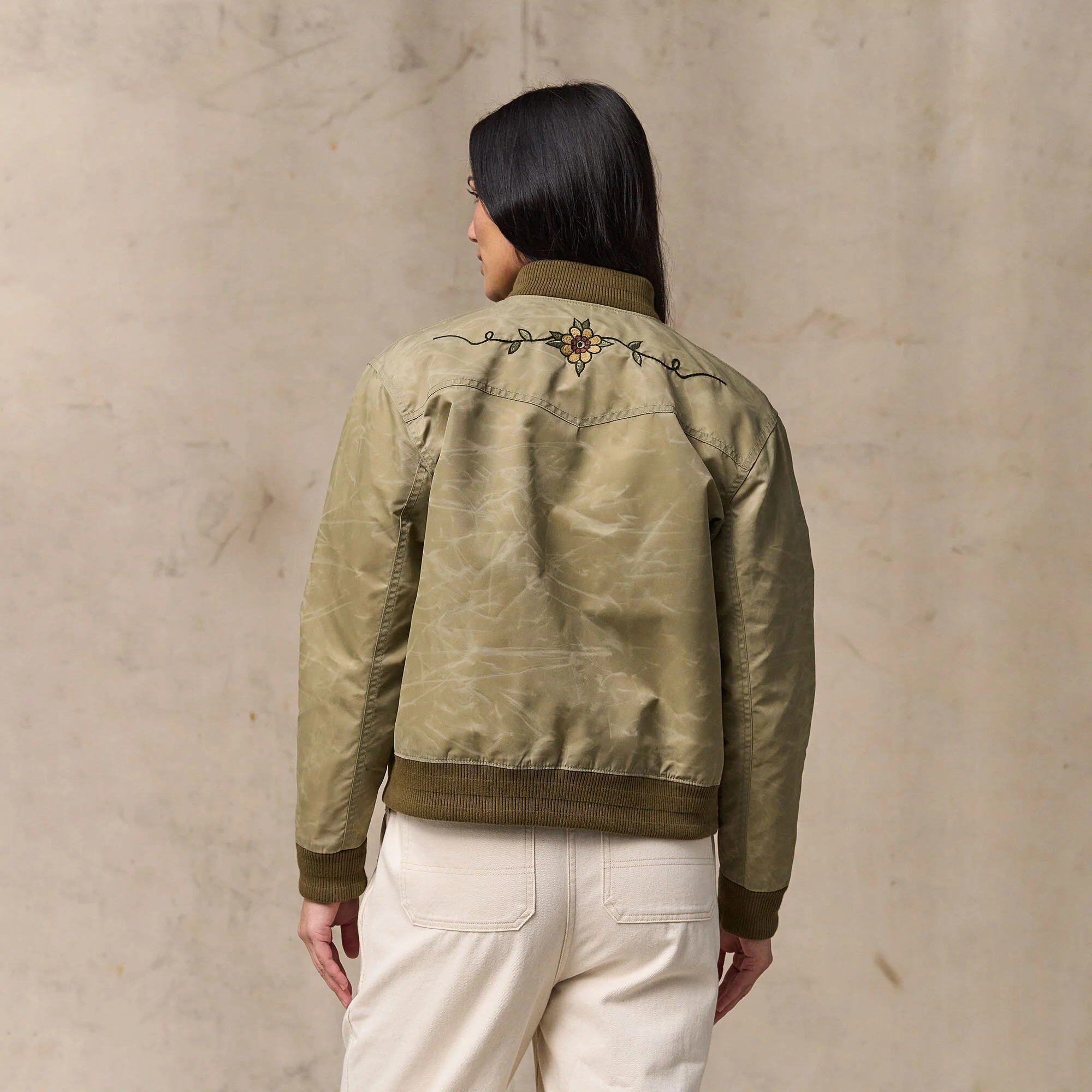 WOMEN'S WESTERN SATIN JACKET - Image 13